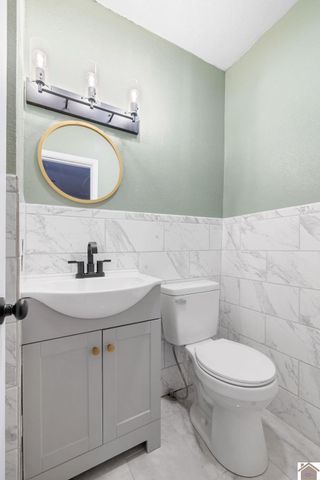 1409 HC Mathis Drive, Paducah, KY 42001