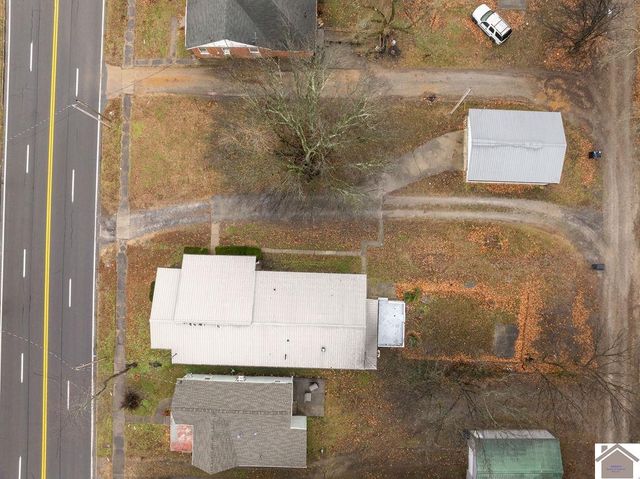 1409 HC Mathis Drive, Paducah, KY 42001