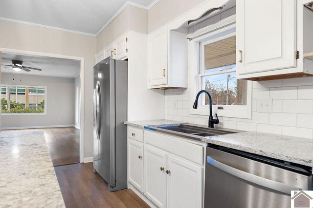 1409 HC Mathis Drive, Paducah, KY 42001