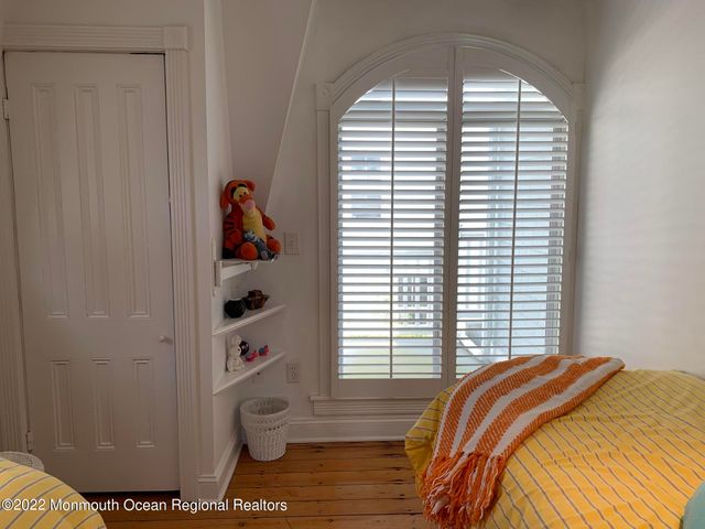 13 Heck Avenue, Ocean Grove, NJ 07756