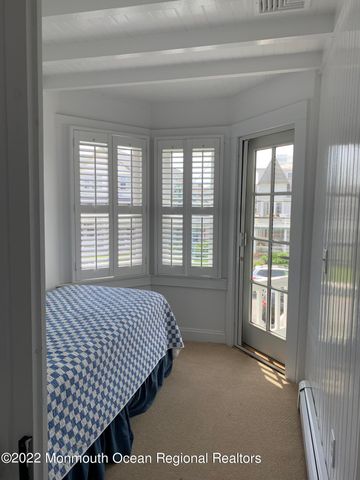 13 Heck Avenue, Ocean Grove, NJ 07756