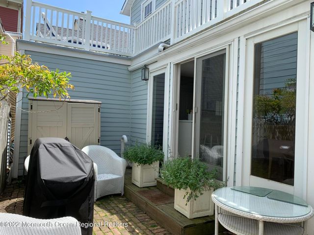 13 Heck Avenue, Ocean Grove, NJ 07756