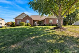 7344 Wolf Lake Court, Fairview Heights, IL 62208