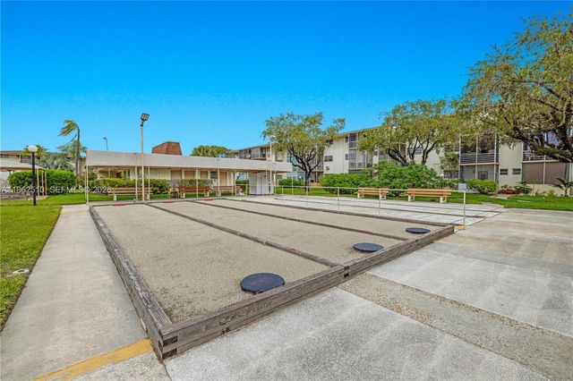 16750 NE 14th Ave 308, Miami, FL 33162