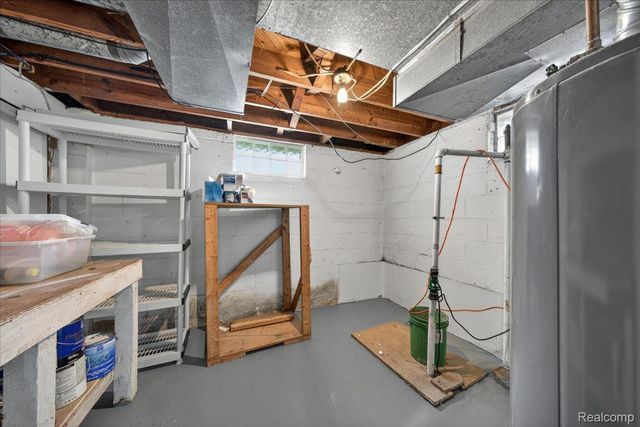 2354 Shevlin Street, Ferndale, MI 48220