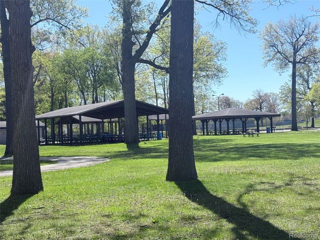 2354 Shevlin Street, Ferndale, MI 48220