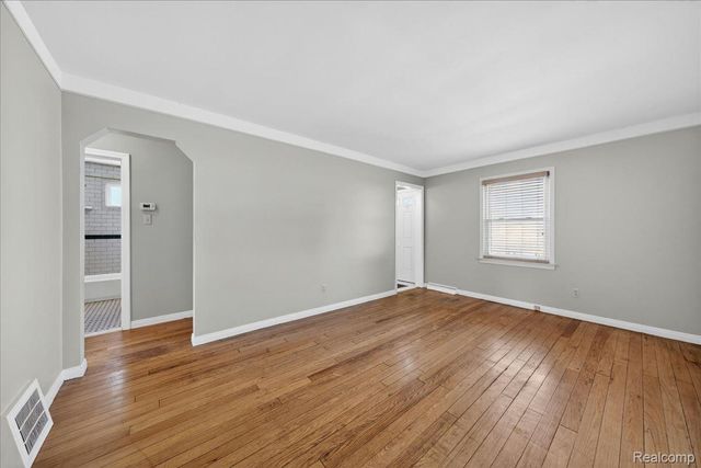 2354 Shevlin Street, Ferndale, MI 48220