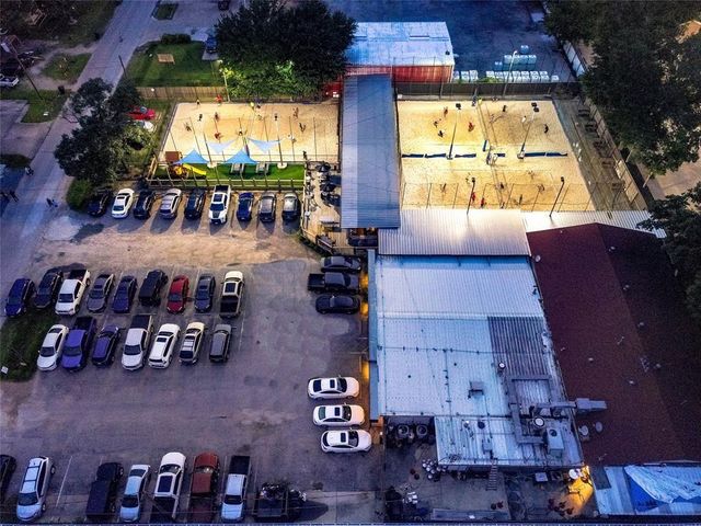 1359 Wakefield Drive, Houston, TX 77018