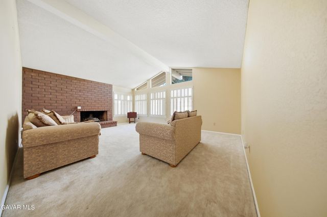450 Fairway Drive, Palmdale, CA 93551