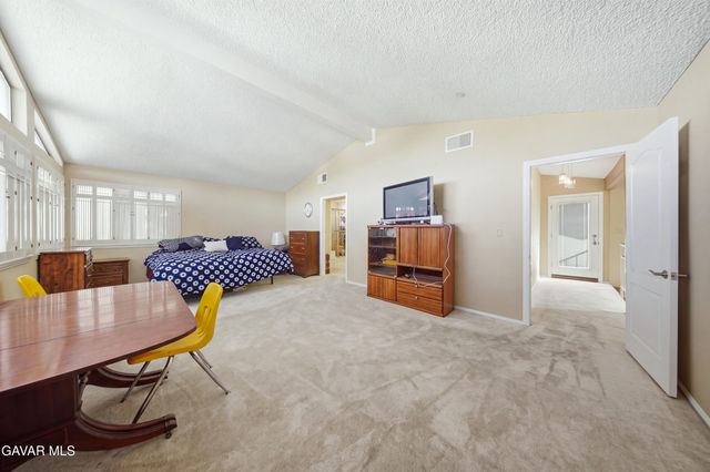 450 Fairway Drive, Palmdale, CA 93551