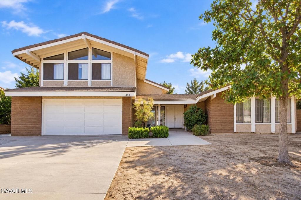 450 Fairway Drive, Palmdale, CA 93551