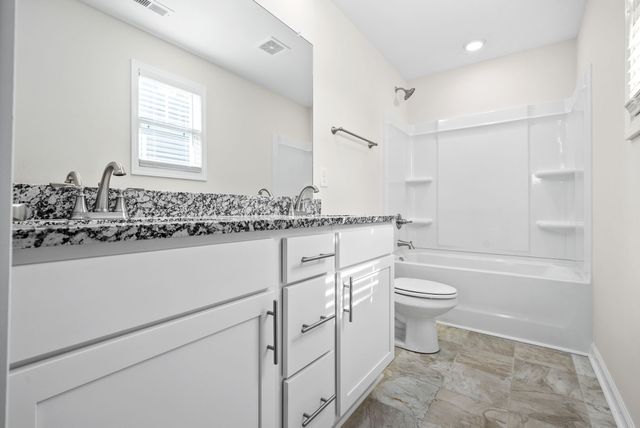 208 Quarry Overlook Way, Clarksville, TN 37043