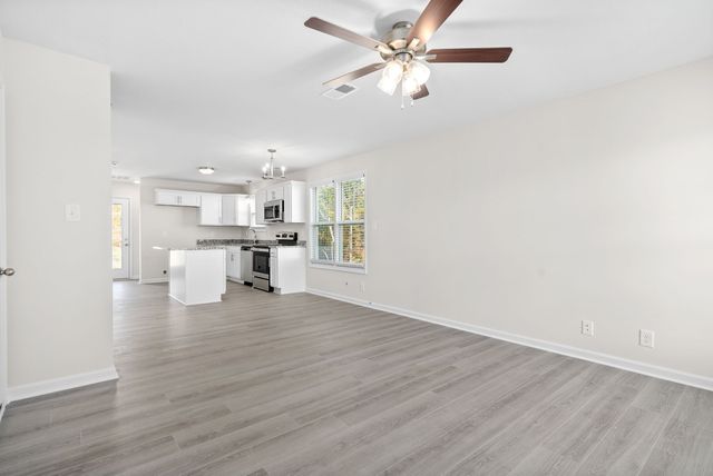 208 Quarry Overlook Way, Clarksville, TN 37043