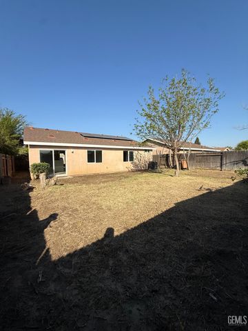 1303 Erie Street, Bakersfield, CA 93307