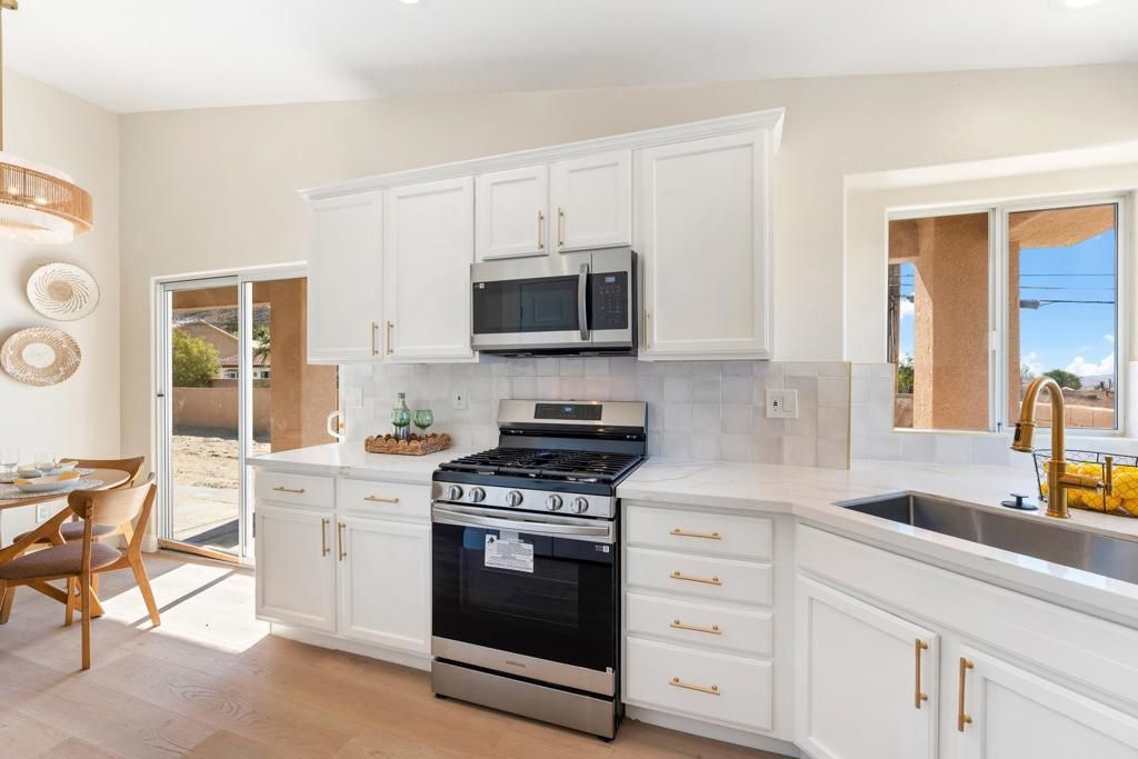 Image 25 of property listing at 9420 Vista Del Valle, Desert Hot Springs, CA 92240