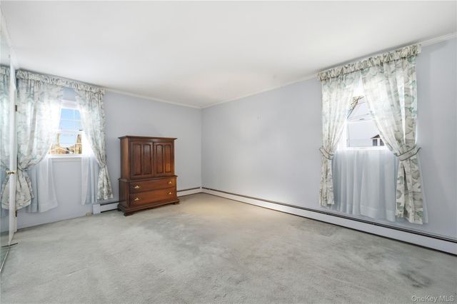 115 Red Oak Court, Port Jefferson, NY 11777