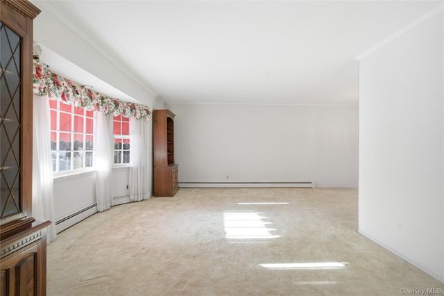 115 Red Oak Court, Port Jefferson, NY 11777