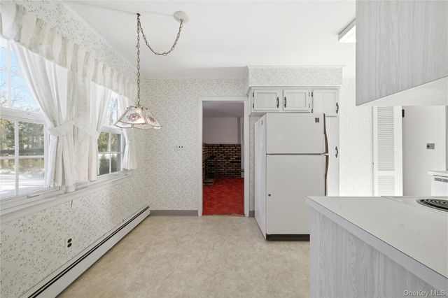 115 Red Oak Court, Port Jefferson, NY 11777