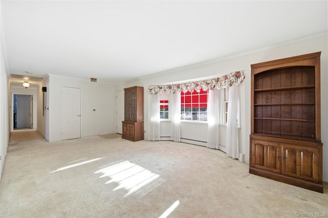 115 Red Oak Court, Port Jefferson, NY 11777