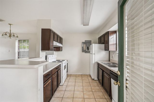 10007 Emerald Creek Drive A, Houston, TX 77070