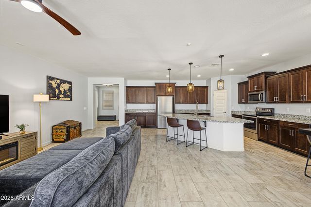 3126 E PRESTON Street, Mesa, AZ 85213