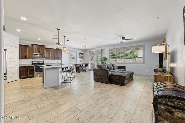 3126 E PRESTON Street, Mesa, AZ 85213