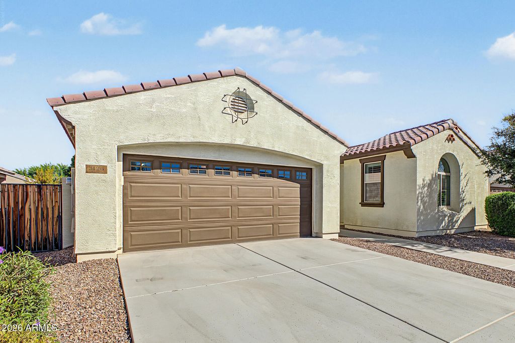 3126 E PRESTON Street, Mesa, AZ 85213