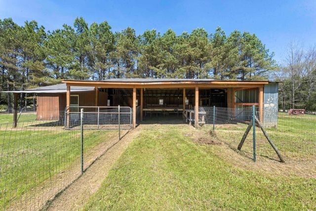 330 WILDFLOWER DR, Somerville, TN 38068