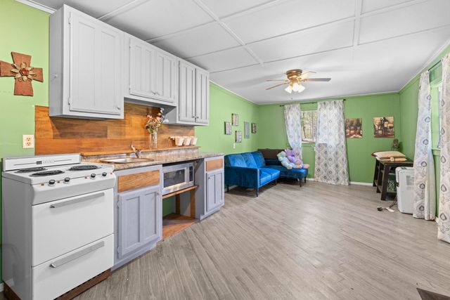 330 WILDFLOWER DR, Somerville, TN 38068