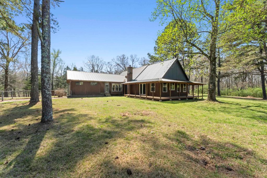 330 WILDFLOWER DR, Somerville, TN 38068
