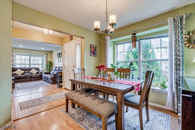 30 Dewitt Ln, Hillsborough Twp., NJ 08844