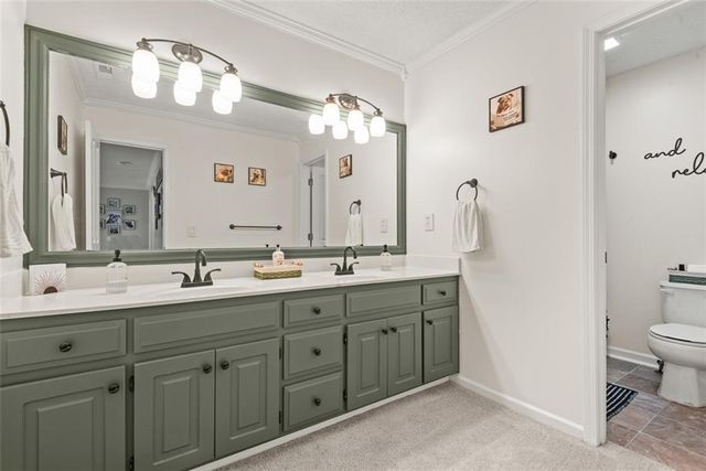 14675 S Greenwood Street, Olathe, KS 66062