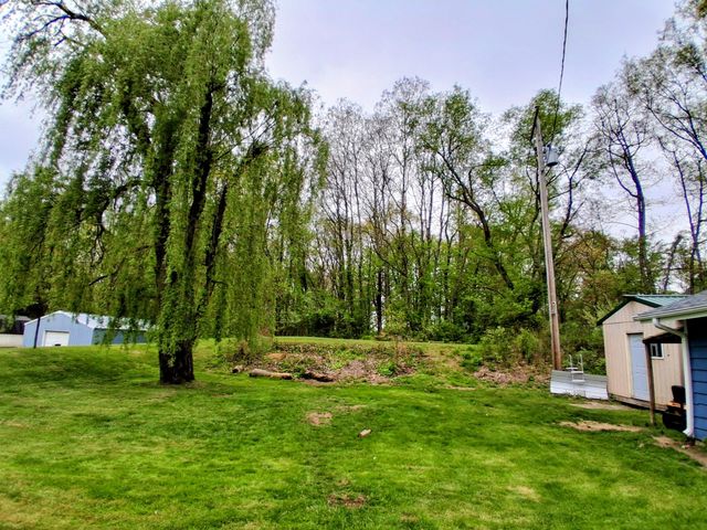 6921 N 37th Street, Richland, MI 49083