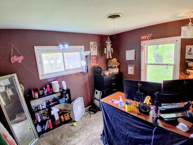 6921 N 37th Street, Richland, MI 49083