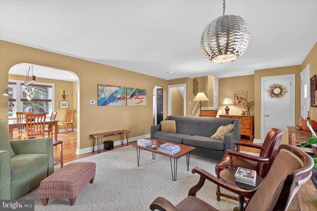 2523 MAYFAIR DR, Lancaster, PA 17603