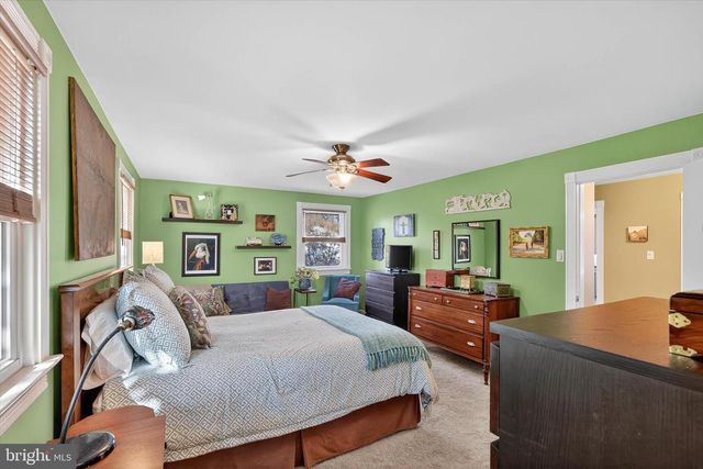 2523 MAYFAIR DR, Lancaster, PA 17603