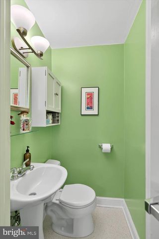 2523 MAYFAIR DR, Lancaster, PA 17603