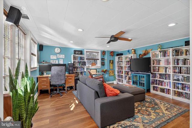 2523 MAYFAIR DR, Lancaster, PA 17603