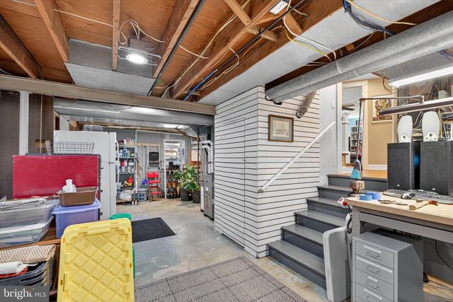 2523 MAYFAIR DR, Lancaster, PA 17603