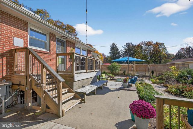 2523 MAYFAIR DR, Lancaster, PA 17603