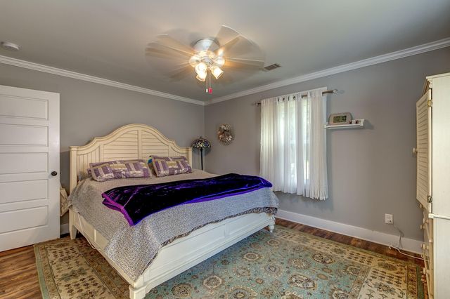 445 Dupre Road, Mcclellanville, SC 29458