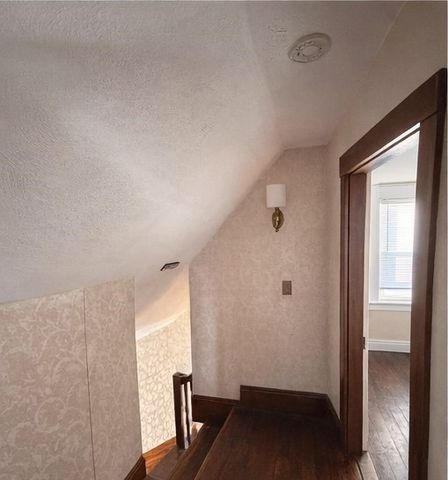 141 George St, Medford, MA 02155