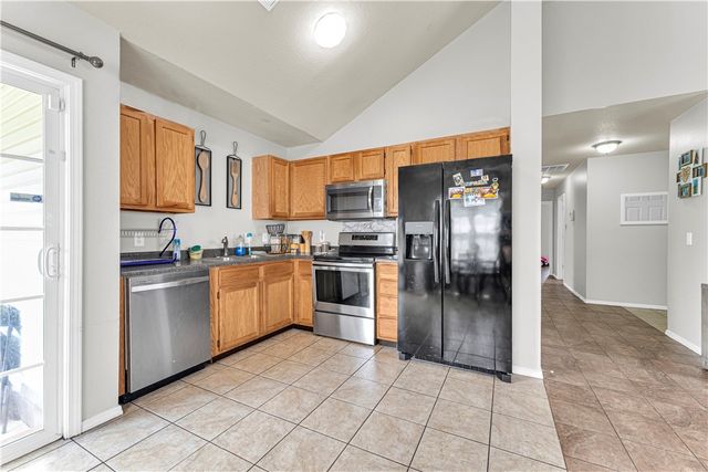 389 Cascade Circle, Springdale, AR 72764