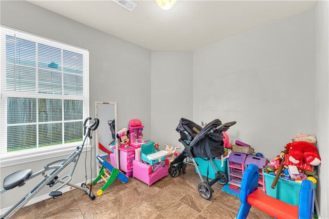 389 Cascade Circle, Springdale, AR 72764