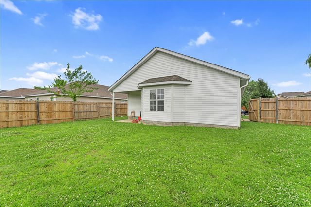 389 Cascade Circle, Springdale, AR 72764