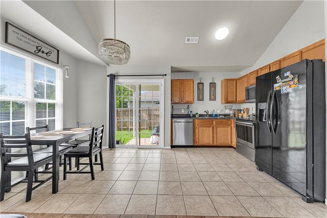389 Cascade Circle, Springdale, AR 72764