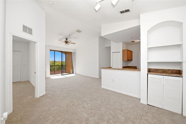 6169 METROWEST BOULEVARD 305, Orlando, FL 32835