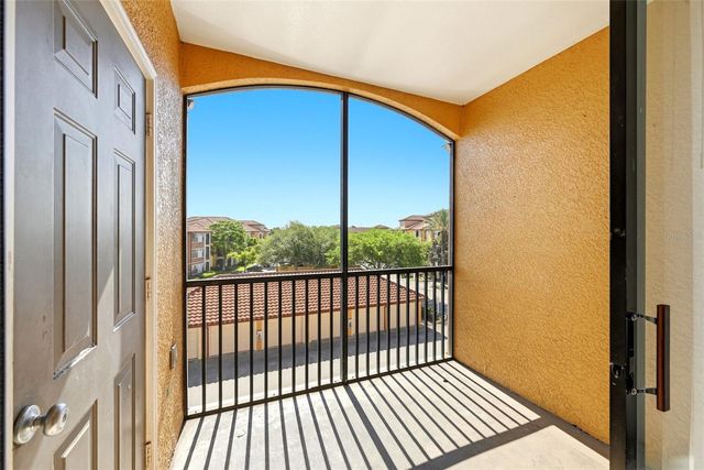 6169 METROWEST BOULEVARD 305, Orlando, FL 32835