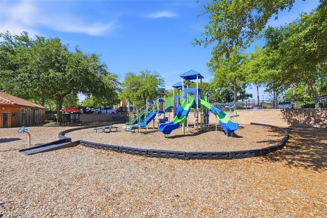 6169 METROWEST BOULEVARD 305, Orlando, FL 32835