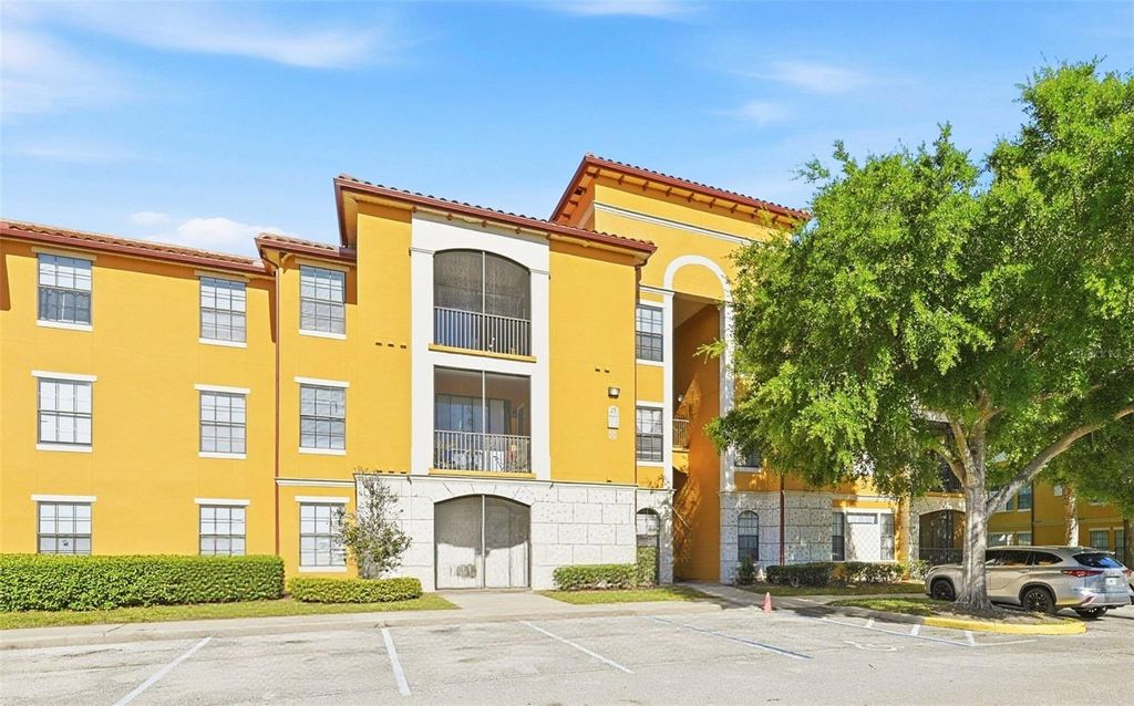 6169 METROWEST BOULEVARD 305, Orlando, FL 32835